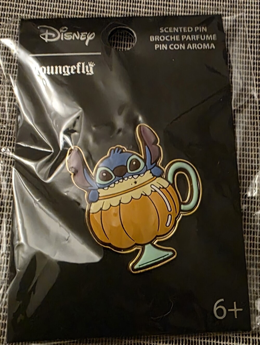 Disney Stitch Pumpkin Spice Scented Pin - New & Sealed
